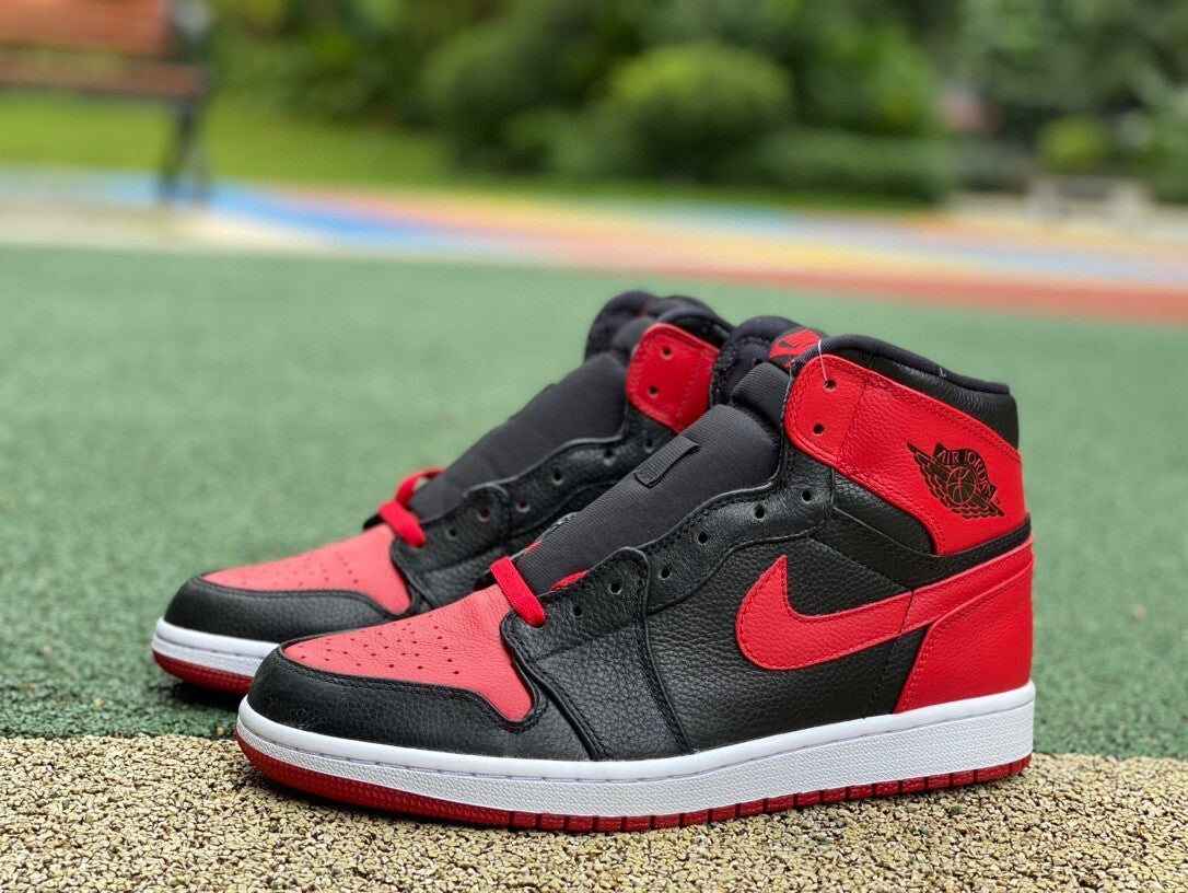 AJ1