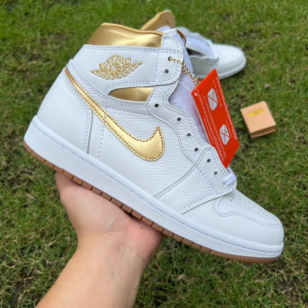AJ1